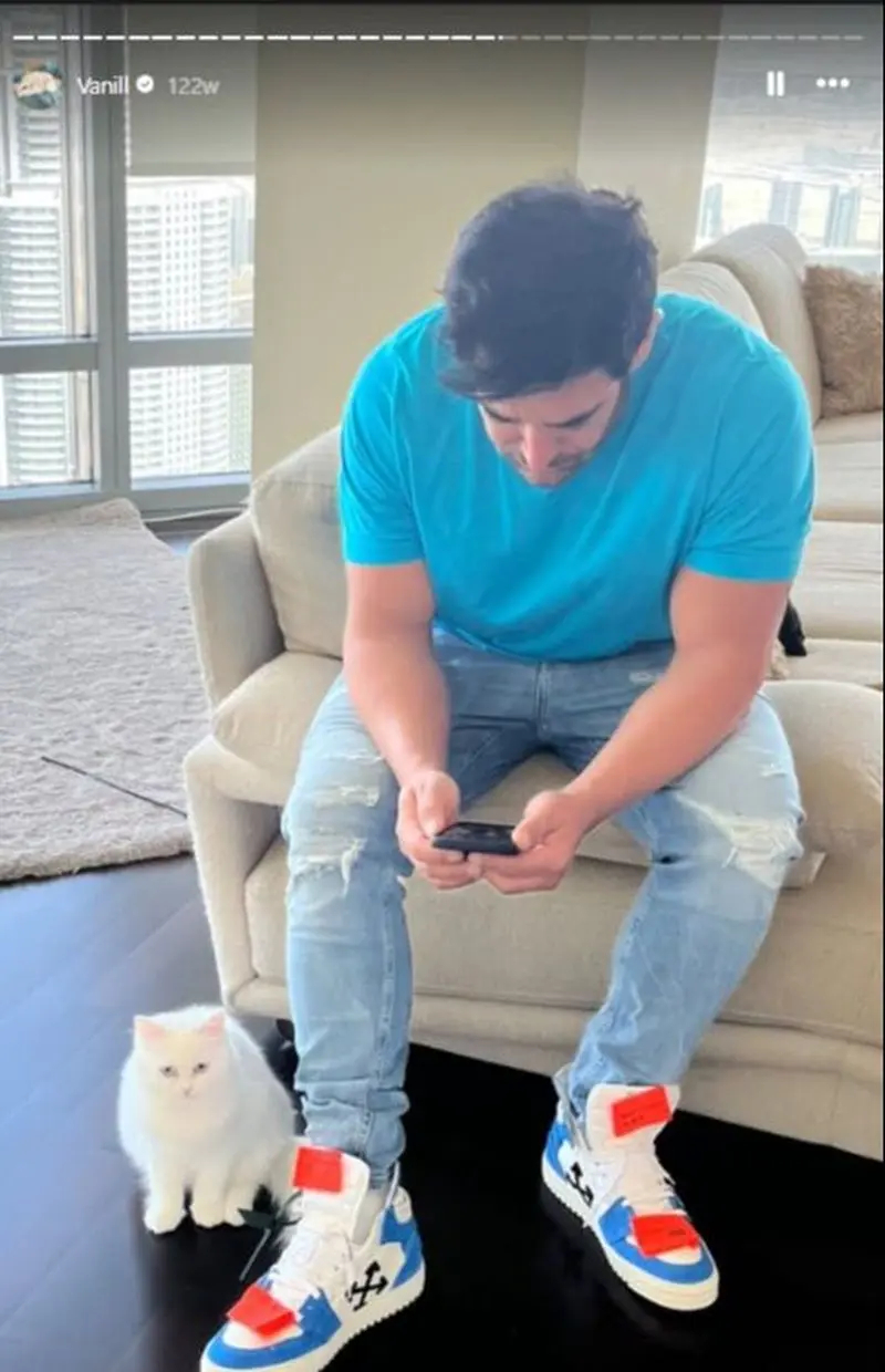 .