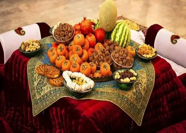 شب یلدا؛ آیینی که مرزها را می‌شکند و فرهنگ‌ها را پیوند می‌دهد