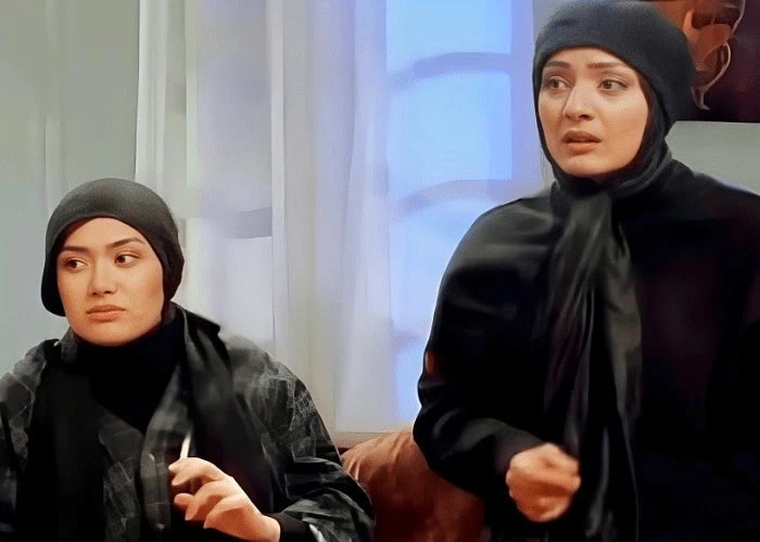 السا فیروز آذر