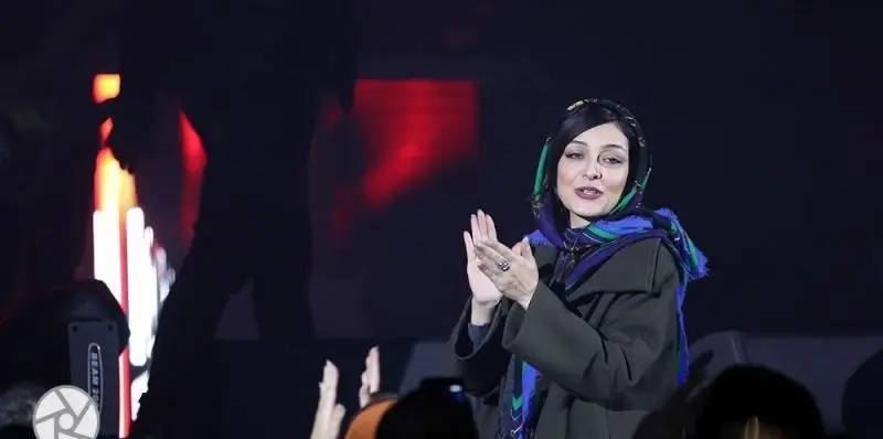 ساره بیات