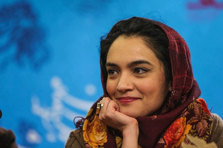 میترا حجار