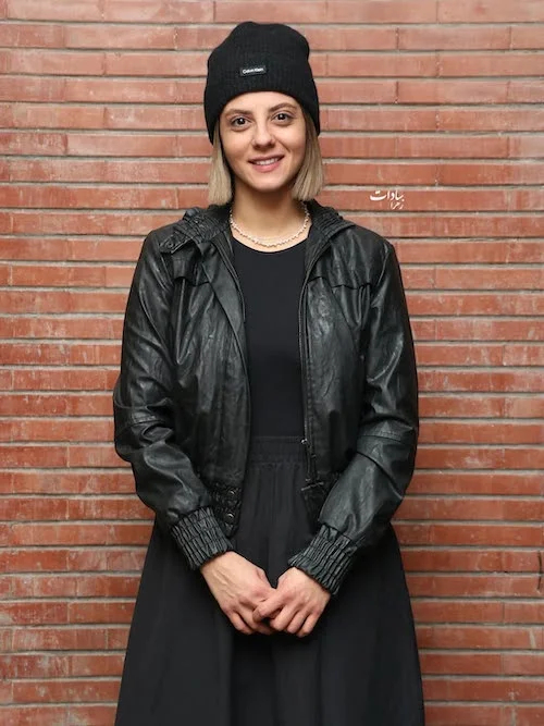 دامن مشکی مهسا طهماسبی