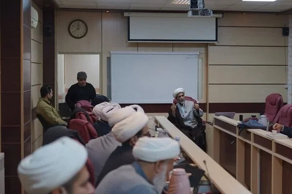 دوره آموزشی فرق و ادیان و مذاهب در زاهدان برگزار شد