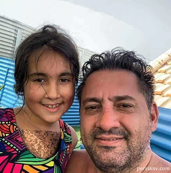 حمید خندان و دخترش
