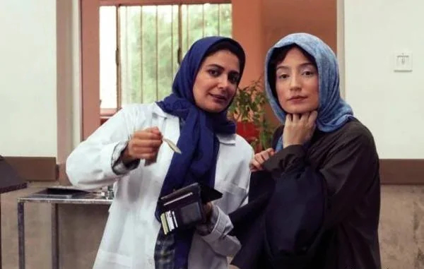 الهام کردا در حوض نقاشی⁩