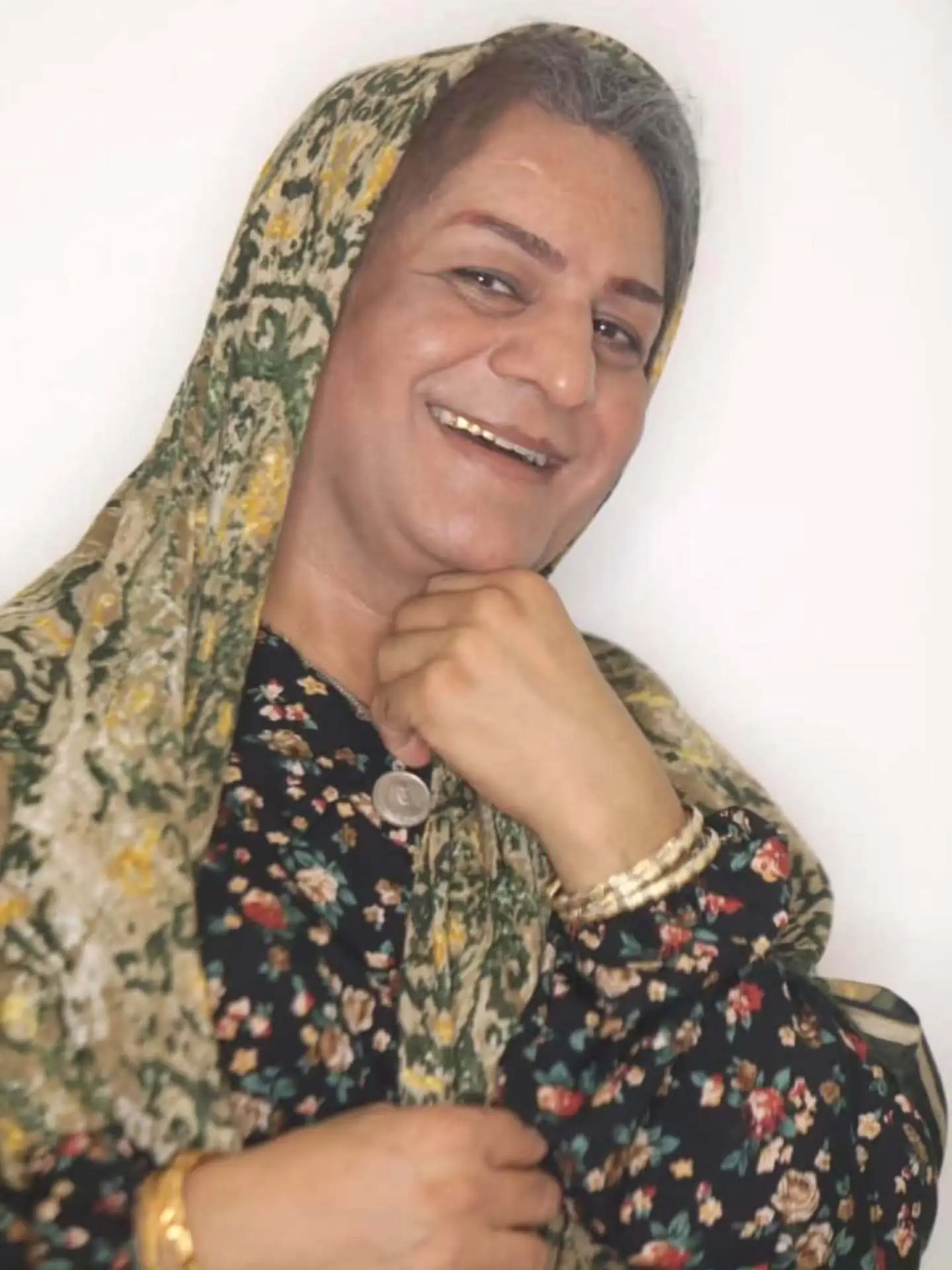 گریم زنانه «سیاوش چراغی‌پور» در نقش ناهید