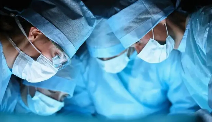 واکاوی علل پدیده زیرمیزی در نظام سلامت؛ چالشی فراتر از قم