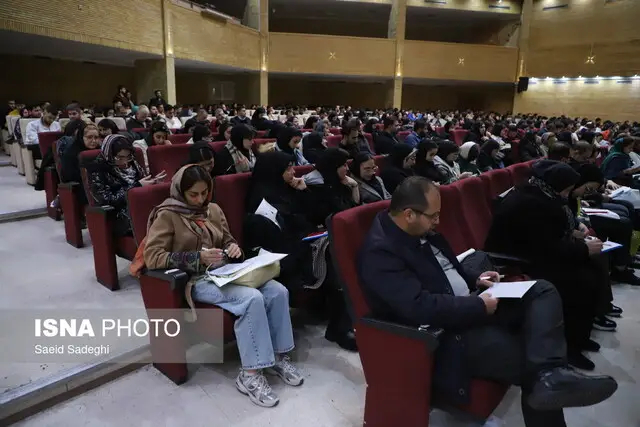 فعالیت جهاد دانشگاهی فراتر از آموزش/ تمرکز بر فناوری، پژوهش و اشتغال‌زایی