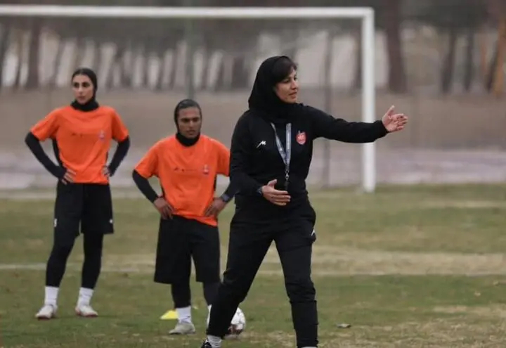 جذب بازیکنان شاخص کیفیت پرسپولیس را بالا برد/داوری‌ها تأثیرگذار هستند