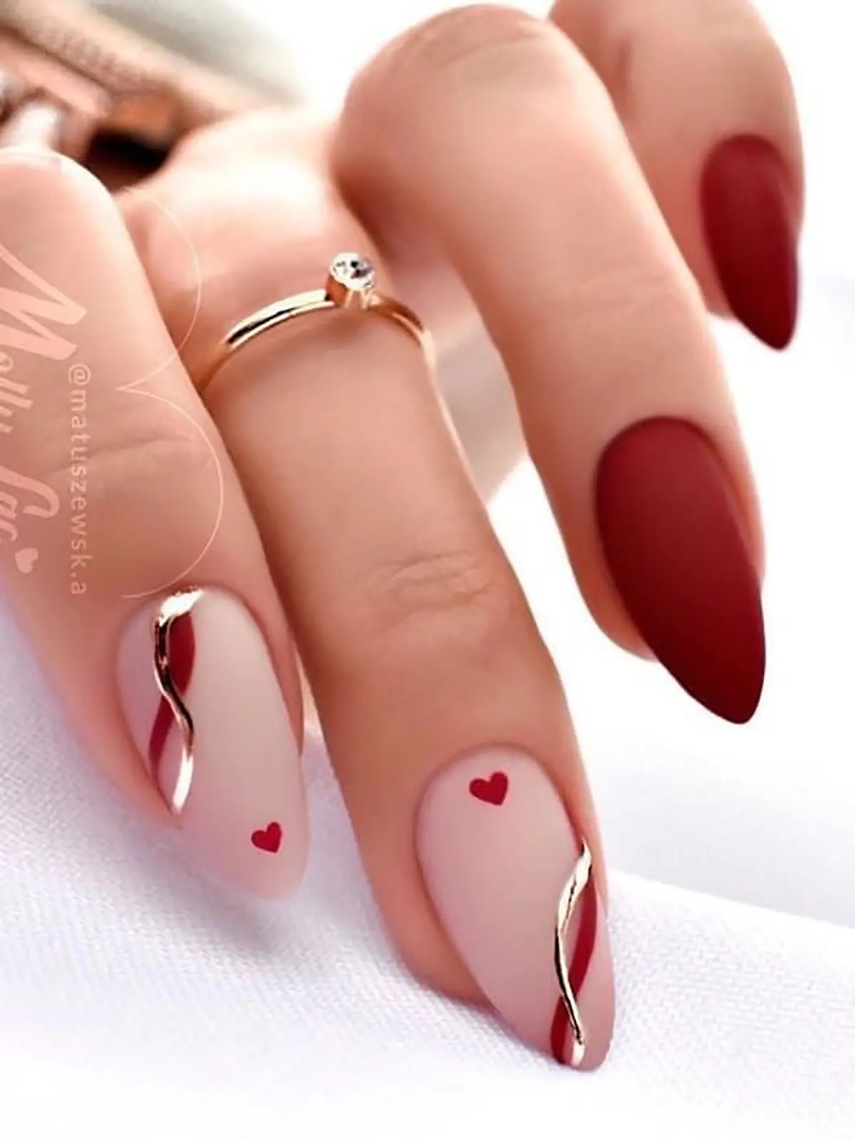 ناخن قلبی بچه گانه 