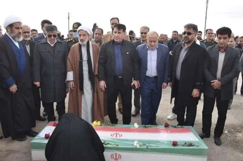 مراسم تشییع پیکر شهید «امیرحسام خدایاری‌فرد» در کوهدشت برگزار شد