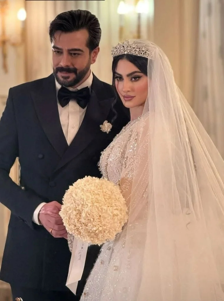 همسر مریم مومن