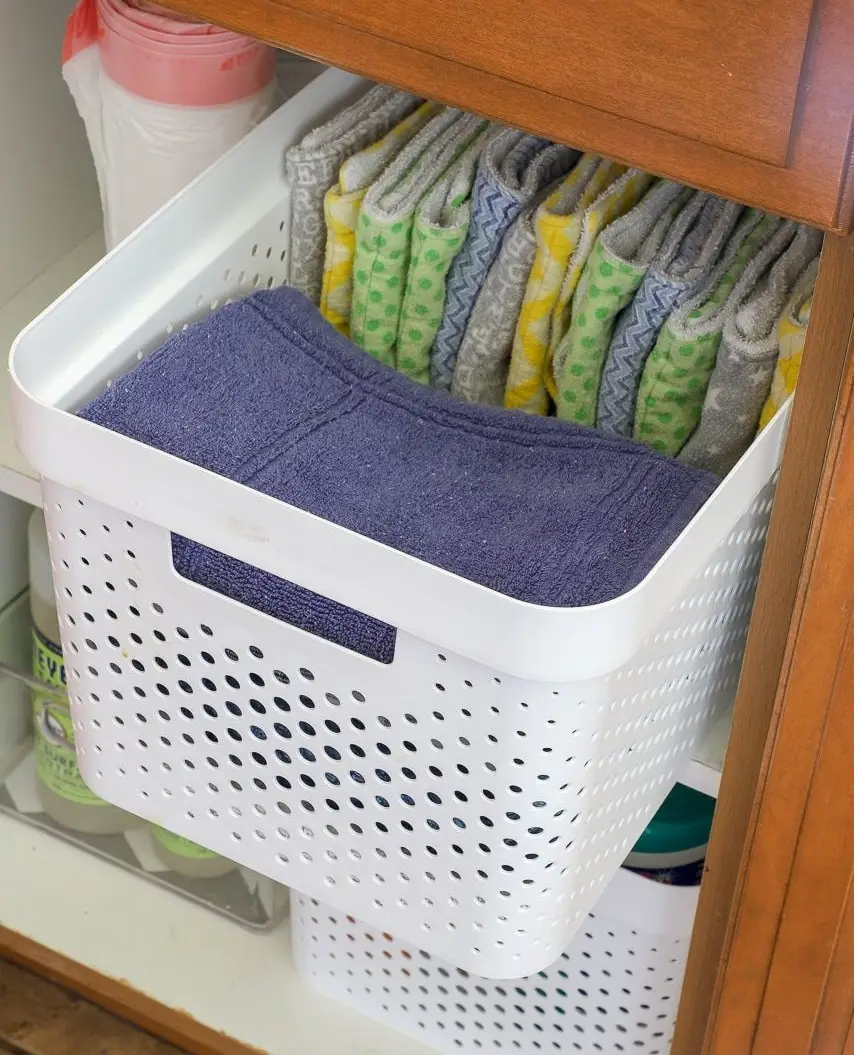 33