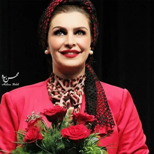 بیوگرافی ماه چهره خلیلی