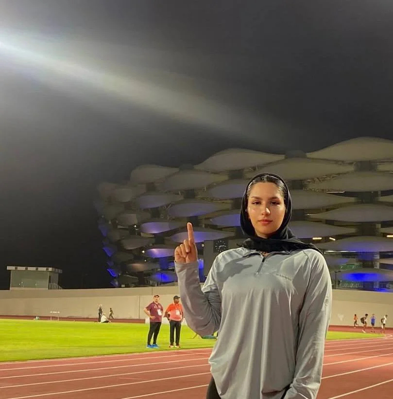 مهلا محروقی