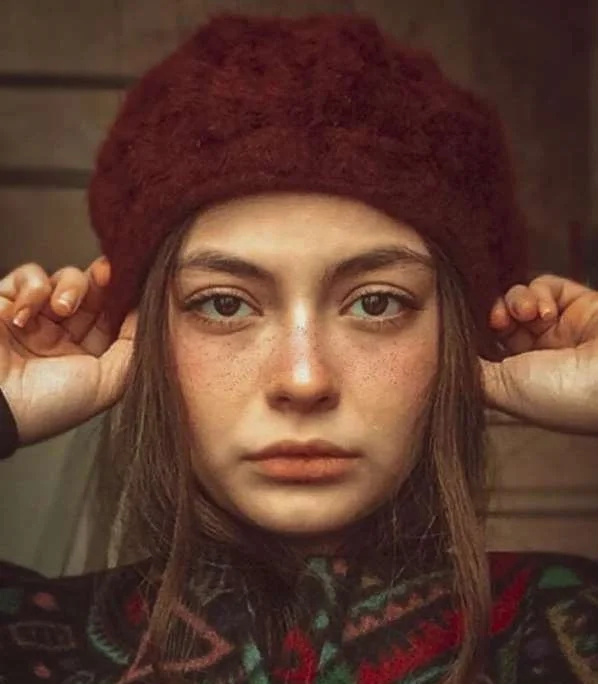 ستایش دهقان ویکی پدیا