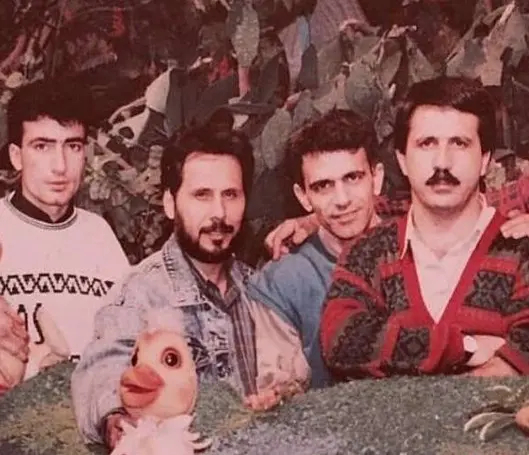عموقناد