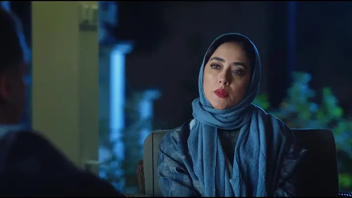 سریال نیم‌ رخ