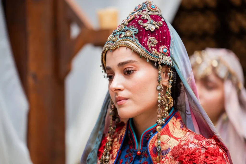 سیمای بارلاس در سریال ترکی عشق و تخت
