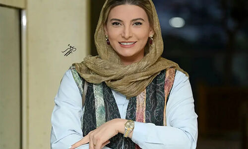 فریبا نادری در روزهای سخت کاری؛ لبخندی که گرمی دل‌ها را نشان می‌دهد!