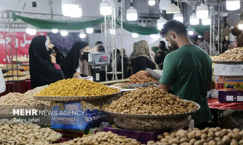 بازار ایلام زیر سایه گرانی در بلندترین شب سال؛ یلدا رنگ دیگری گرفت!