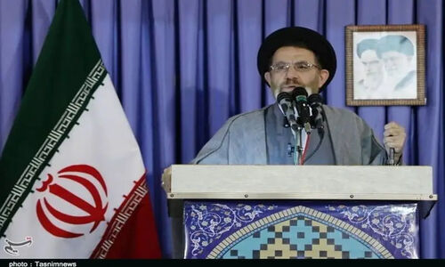 امام‌جمعه خرم‌آباد: گرانی بی‌منطق چگونه زندگی مردم را به کام رنج کشاند؟