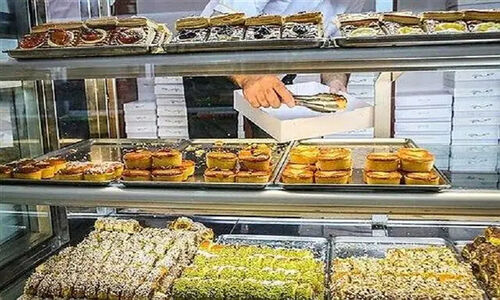 بازار شیرینی شب یلدا در تب و تاب؛ قیمت‌ها بدون دخالت دولت تعیین می‌شود!