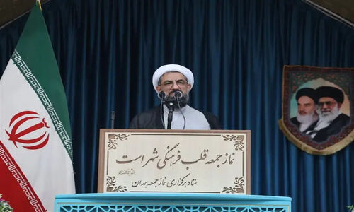 رئیس‌جمهور به نخبگان: حرف‌هایتان جدی گرفته می‌شود یا فقط تعارف سیاسی است؟