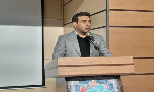بادامی‌نجات: مربیان، کلید طلایی پیشرفت والیبال همدان هستند!
