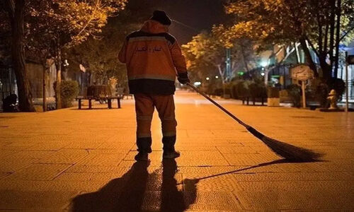 سرمای استخوان‌سوز زاهدان؛ نبرد شبانه قهرمانان نارنجی‌پوش در دل یخبندان