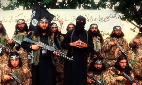 داعش در سایه طالبان: جذب ۶۰۰ جنگجوی آسیای مرکزی و سربازگیری کودکان ۱۴ ساله فاجعه‌ای نوظهور