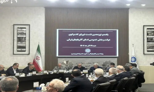 استاندار آذربایجان‌شرقی: ترخیص فوری کالاهای اساسی از گمرک، راهبرد نجات اقتصاد استان!