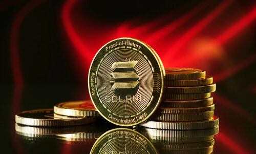 سقوط ۴۰ درصدی سولانا در یک سال؛ آیا پایان ریزش نزدیک است؟