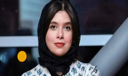 نفس بازغی با آرایشی جسورانه؛ چهره‌ای متفاوت که سنش را چند سال بالاتر نشان داد!