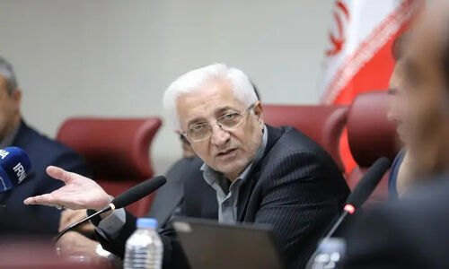 استاندار بجنورد خبر داد: میدان میوه و شهرک سوغات به زودی جان می‌گیرند!