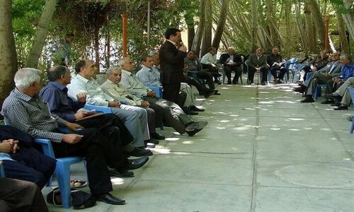 چرا بازنشستگی در ایران به الگویی جهانی تبدیل شده است؟ | اینفوگرافیک جذاب