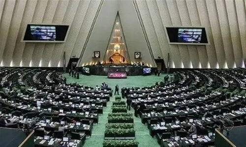 مجلس وارد اصلاح قانون حساس بکارگیری سلاح مأمورین نیروهای مسلح شد؛ چه تغییراتی در راه است؟