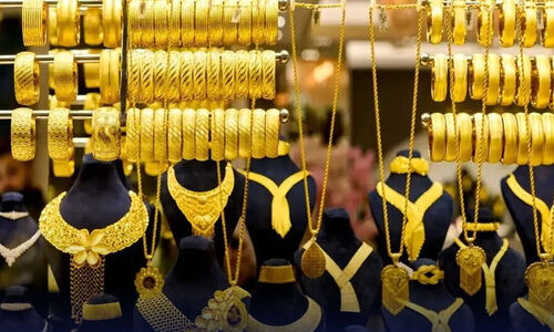 قیمت طلا و سکه امروز جمعه ۹ آبان ۱۴۰۴؛ ثبات قیمت در بازار بی خریدار