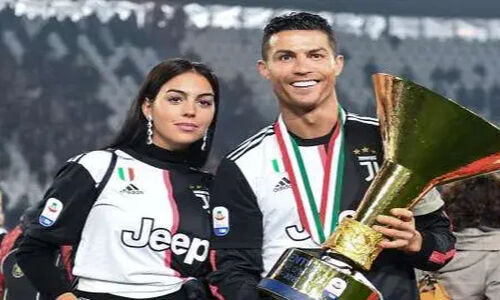 رونالدو: با مرگ فرزندم به جورجینا نزدیک‌تر شدم