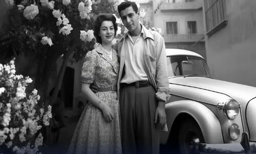 قاب تاریخ|‌ ‌عکسی خاطره‌انگیز از تهران دهه ۴۰ و نیکی کریمی جوان در اوج پختگی و ژاله علو