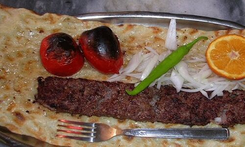 چرا کباب بناب باید در فهرست ملی و جهانی بدرخشد؟ فرماندار بناب پاسخ داد!