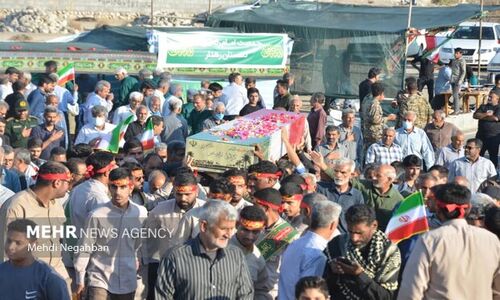 پیکر مطهر شهید گمنام در دهستان رهدار رودان با شکوهی بی‌نظیر آرام گرفت