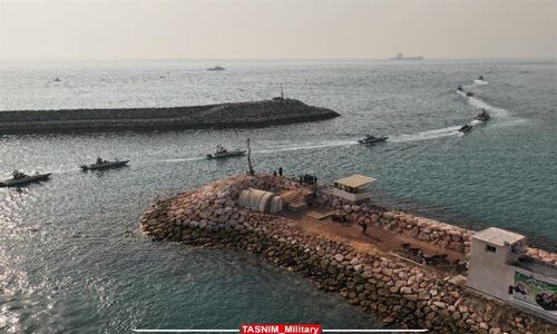 آغاز رزمایش نیروی دریایی سپاه در خلیج فارس