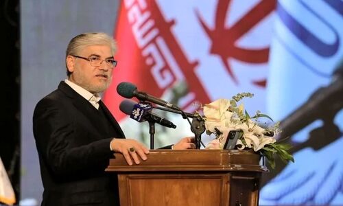 وزیر علوم: دانشگاه‌های ایران باید سیاسی باشند یا علمی؟ پاسخ جنجالی مسئول ارشد!