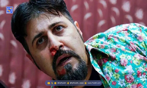 چیدمان حیرت‌انگیز خانه هومن حاجی عبداللهی؛ ترکیب مبلمان یشمی مدرن با اکسسوری‌های لوکس و پیانو لاکچری
