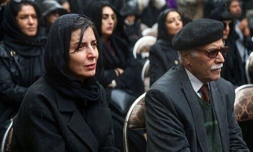 نگاهی به چیدمان میز عزای مادرشوهر لیلا حاتمی بازیگر فیلم «پیرپسر»