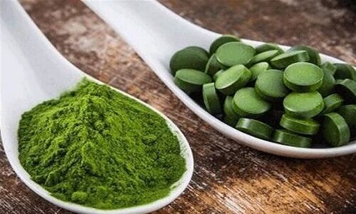وزارت بهداشت: تبلیغات جلبک اسپیرولینا در صداوسیما، وعده‌های غیرعلمی و خطرناک!