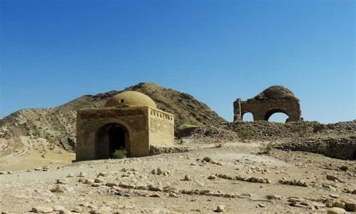 کاروانسرای تاریخی کنار سیاه فیروزآباد توسط میراث فرهنگی تملک می‌شود