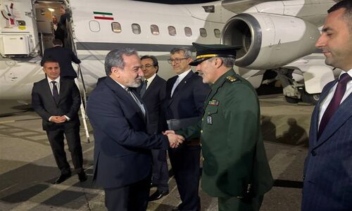 عراقچی دقایقی پیش وارد باکو شد