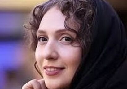 ملیسا ذاکری، بازیگر سریال قهوه پدری، بازیگر دو حنجره ایرانی! اولین روز اقای مدیری گفتن صدای خیلی کلفتی داره+ فیلم